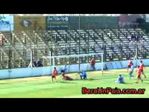 Compacto Bera 0  -  JJ Urquiza 0