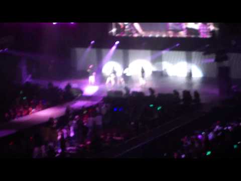 120520 SM Town LA F(x) Pinocchio