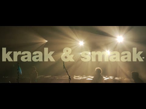 Kraak & Smaak - Naked (feat. IVAR & Berenice van Leer) [Live]