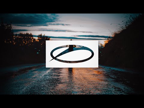 Natalie Gioia, Maratone & Cyril Ryaz - Runaway [#ASOT919]