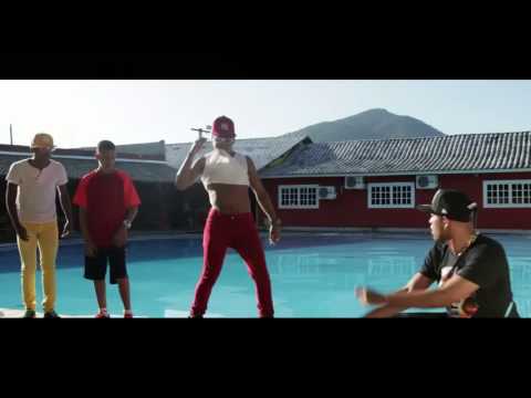 Mc Tarapi   Novinha Safadinha  VIDEO CLIPE OFICIAL )