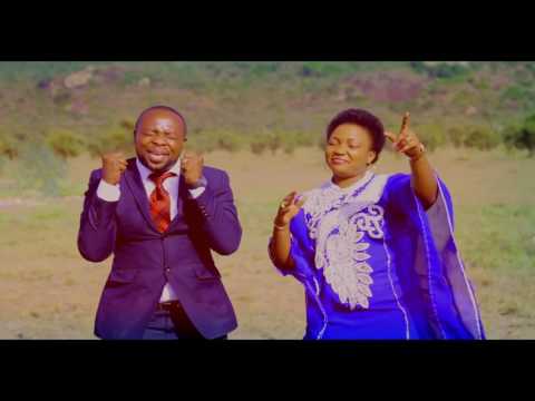 Makuu By Tumaini ft Martha Mwaipaja
