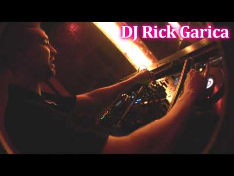 Vain Chicago w/DJ Rick Garcia & Bartender Brigette Halloween 2009 edit (HG10)
