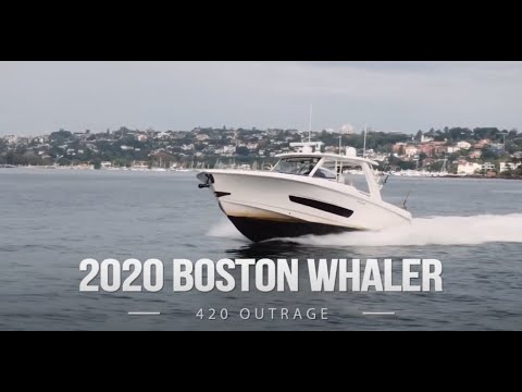 Boston Whaler 420 Outrage video
