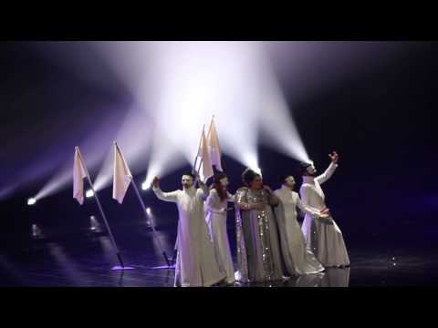 Bojana Stamenov rehearses 'Beauty Never Lies'