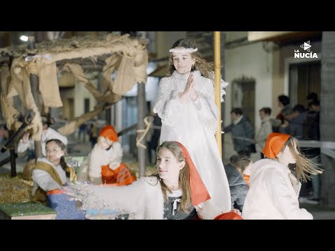 La cabalgata de los Reyes Magos llena de ilusión las calles de La Nucía