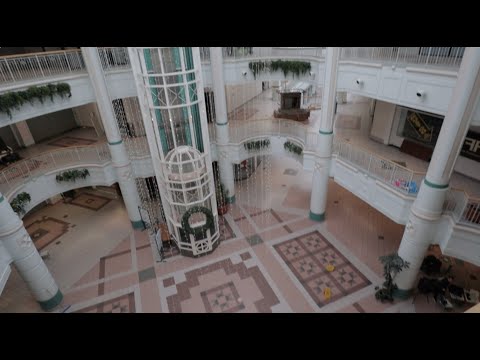 Exploring Abandoned Mall Before It Gets Demolished