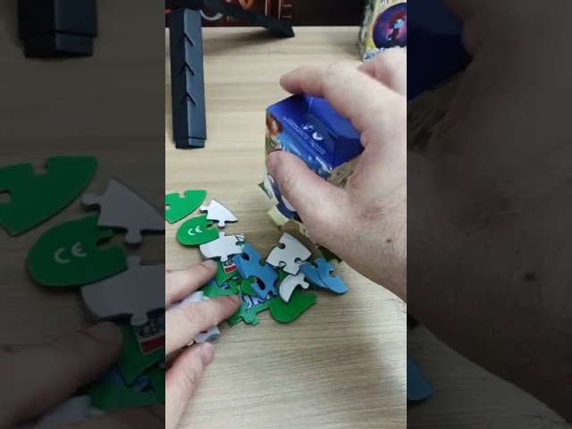 Vídeo relacionado con Trefl. Los Pitufos, Pitufina. Puzle de 30 Piezas. Puzle de Colores con los Personajes de la Serie de Dibujos, Entretenimiento Creativo, para niñas y niños a Partir de 3 años.