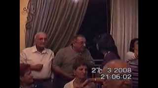 חמישים שנות נישואין באושר ולהמשיך הלאה (ידידנו היקר משה רצון ז"ל) - התמונה מוצגת ישירות מתוך אתר האינטרנט יוטיוב. זכויות היוצרים בתמונה שייכות ליוצרה. קישור קרדיט למקור התוכן נמצא בתוך דף הסרטון