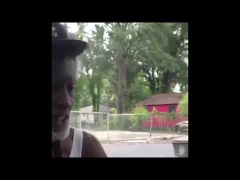 (Super Funny) Old man tryna to say Balenciaga 😂😂😭 "Balacananas"