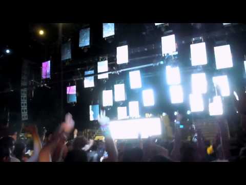 Tritonal @ EDC 2011 Las Vegas "Piercing Quiet"