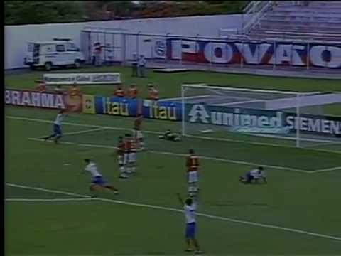 Portuguesa 2 x 4 Bahia - Campeonato Brasileiro 2002