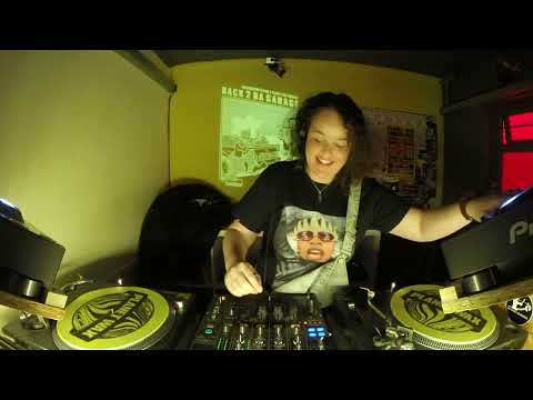 Sweetpea // 80-min  DJ Mix ~ House & Garage