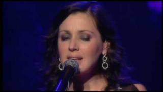 that&#39;s the way how woman feels Tina Arena Greatest Hits Live