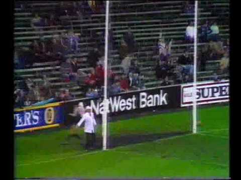 VFL Football R12 1987 - North Melbourne v Essendon