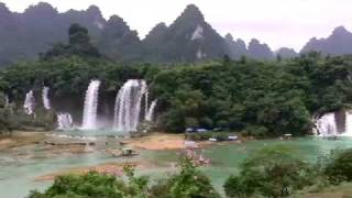 Video : China : The waterfalls of GuangXi 广西 province - video