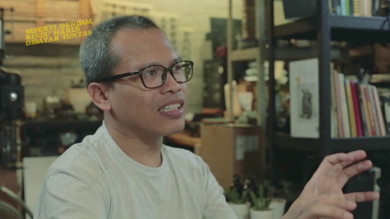 DUNIA DI BALIK DENDAM - EKA KURNIAWAN DAN KARAKTER ITEUNG