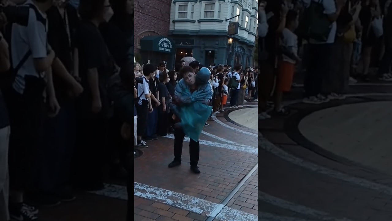 ごみ袋ゾンビ     尼崎指定のごみ袋と同じ色らしい...#USJファン  #ユニバーサルスタジオジャパン #ハロウィンホラーナイト #ユニバ #  #usjハロウィン #USJハロウィーン2023