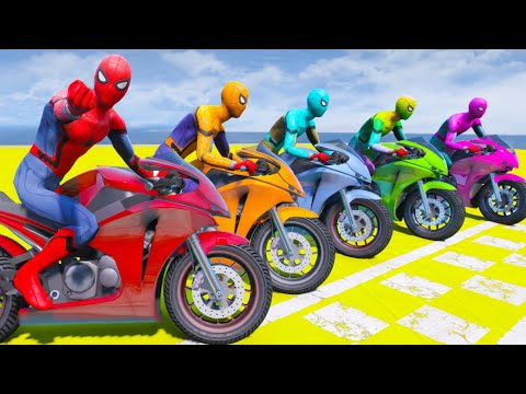 SPIDERMAN ON MOTORCYCLE RAMP CHALLENGE WITH SUPERHEROES - JUMP OVER THE HOLE IN THE TRAIN