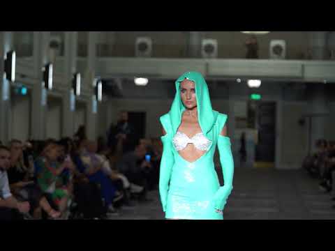 Silk Road Fashion show at London Fashion Week model  9
