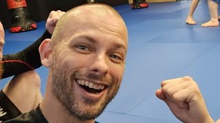 Kickboxing Techniques and Questions. LIVE!  Ask your questions in the comments.#kickboxing #muaythai