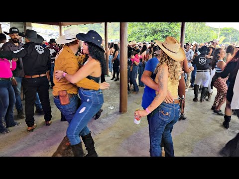 AS ANTIGAS SÃO AS MELHORES | AS MELHORES DO BAILÃO "XOTE E VANERÃO"