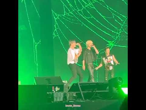 Lee know and I.N covering "Honey"