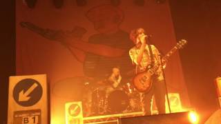 Rat boy - Sign on live