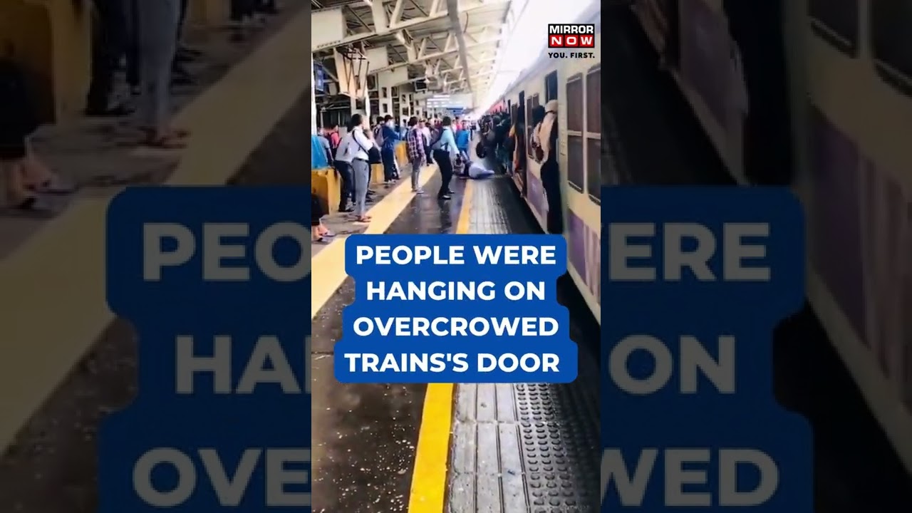 Viral Video: Man Falls From Overcrowded Mumbai Local | English News | Shocking! #shorts