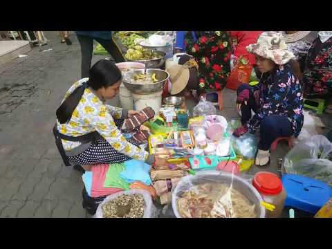 Art Of Living In Phnom Penh Market - Fresh Flowers, Fruits, Foods, And Activities Video