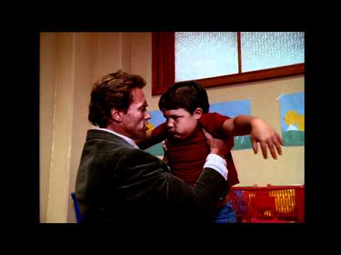Kindergarten Cop - You mean you eat other peoples lunches?