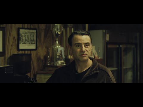 Thomas from the Bronx gets confronted by Richie (The Wannabe, 2015)