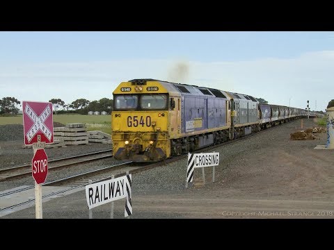 Pacific National Grain Train 7725V - PoathTV Australian Railways