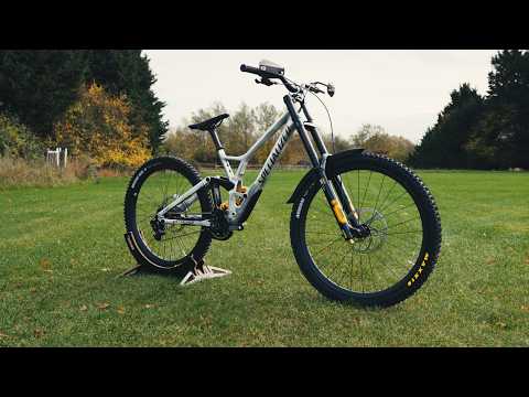 A Champion's Bike! Specialized Demo DH Custom Build