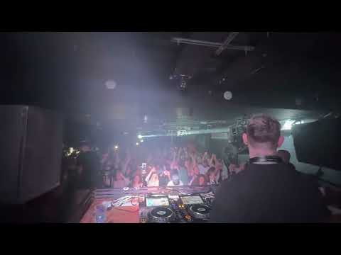 Cristoph playing Rhythm On The Loose - Break Of Dawn (Private Edit) at Ossia Sounds, Brixton Jamm