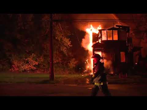 download lagu mp3 mp4 Detroit Curfew, download lagu Detroit Curfew gratis, unduh video klip Detroit Curfew