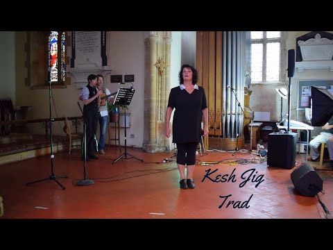Saint Wulfric's Folk Club - Les Bennett & Maria Paolozzi - The Kesh Jig