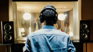 Video thumbnail for V-MODA M-200 Headphones Official Video - "Straight to the Sound" by V-MODA Archive