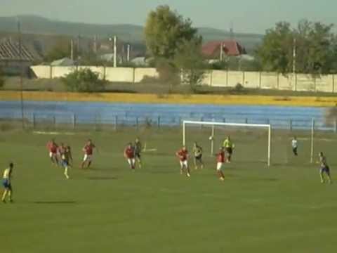 Olimpia Rm. Sărat 1-0 Juventus Buc. (19-X-2012)-faze din prima repriză