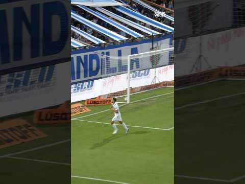 💙 #ElOjoSV y el gol de Florián Monzón con la gente de #Vélez en Vicente López