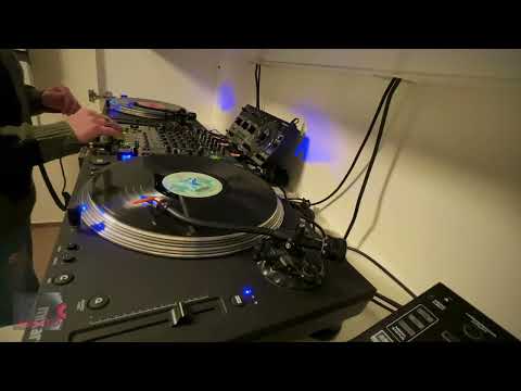 Housclassics Episode 19 (Classic House Music) - In Consolle JosephX (Only Vinyl Dj Set)