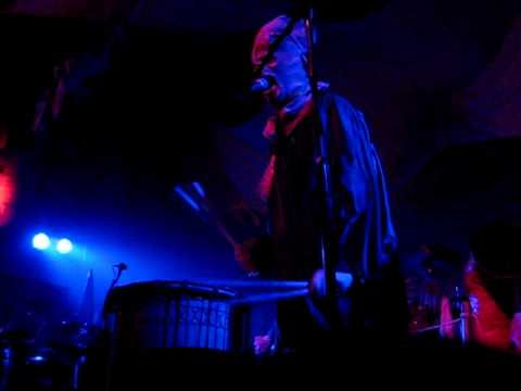 Munly and the Lupercalians, New Years 2009