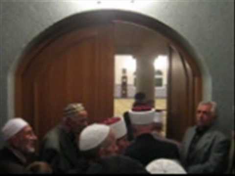 Falja e namazit të parë në Xhaminë e re të fshatit Përshefc