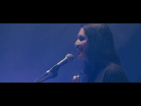 Videoclip de Too Many Friends (Live In Europe 2023) — Placebo