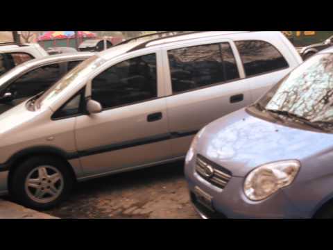 Dirección de arte 2 - Lulu on the bridge trailer