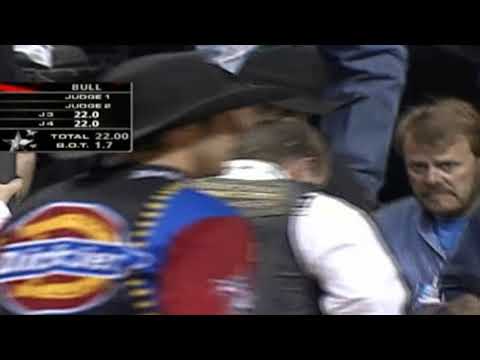 Super Cool dumps Steven Shelley - 06 PBR Finals