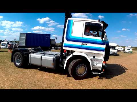 1988 Scania 2-Series 112M 11.0 Litre Diesel 4x2 Artic Truck