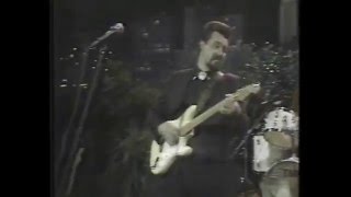 Omar & the Howlers   03   Border Girl   1986