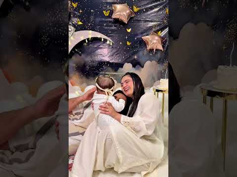 ⭐ Half a year with our shining little star. 🌙 #Anaviyas6month