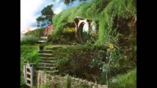 Flaming red hair, Hobbits.